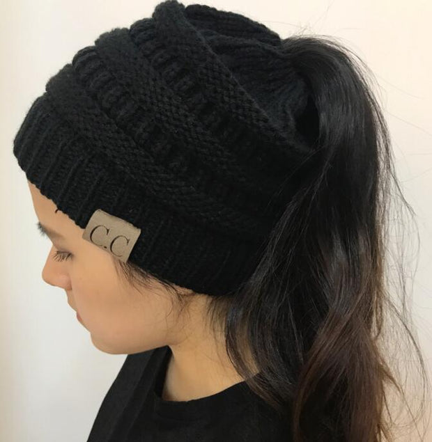 Women's knitted horsetail hats
