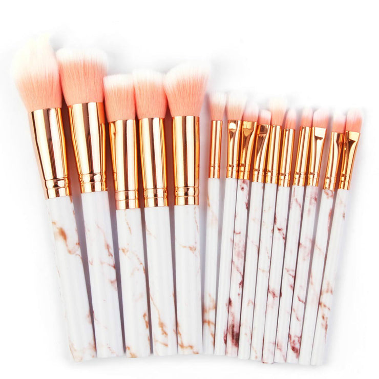 Set of 15 marbling makeup brushes